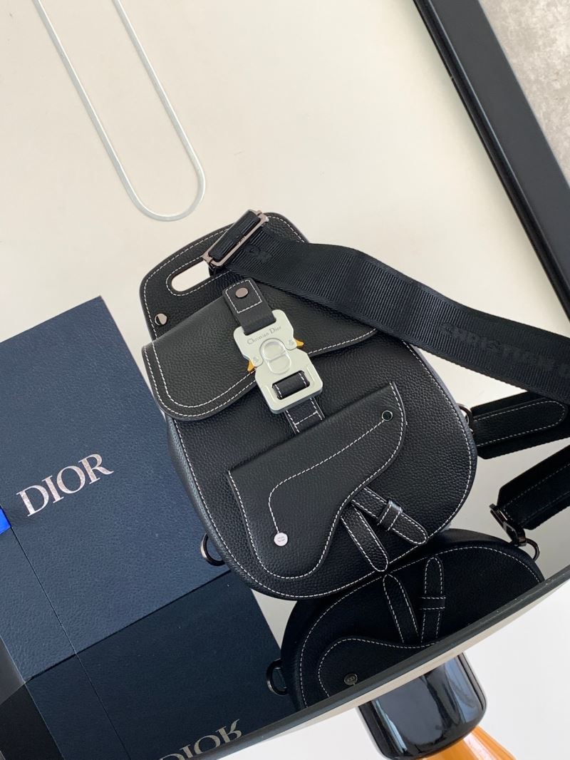 chr1st1an D10r waist chest packs